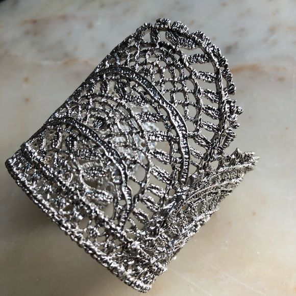 Gorgeous Silver Lace Cuff - Picture 5 of 5